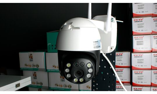 Поворотна WIFI камера rv-mnbnip500